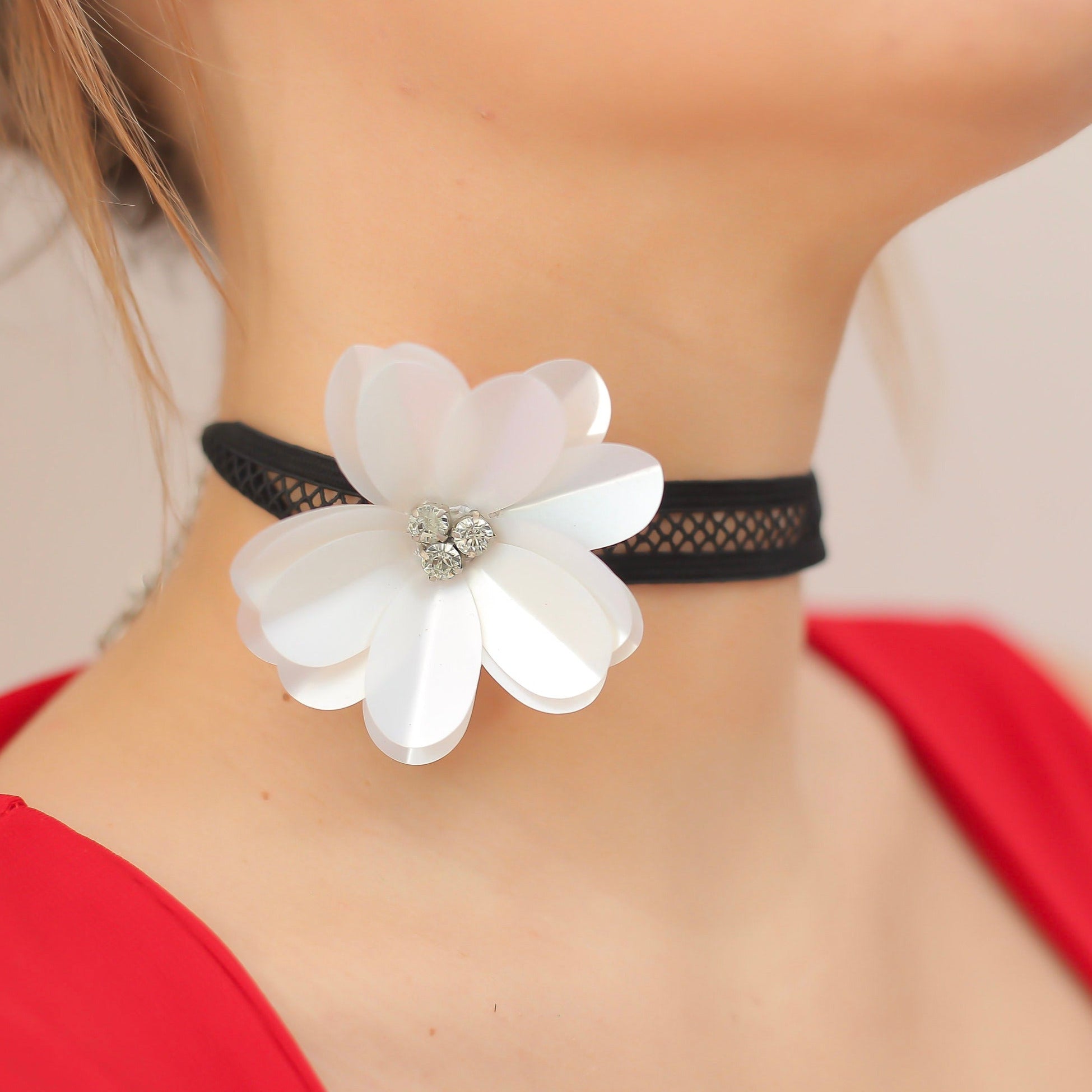 The Wildflower Blanc Rosy Wink