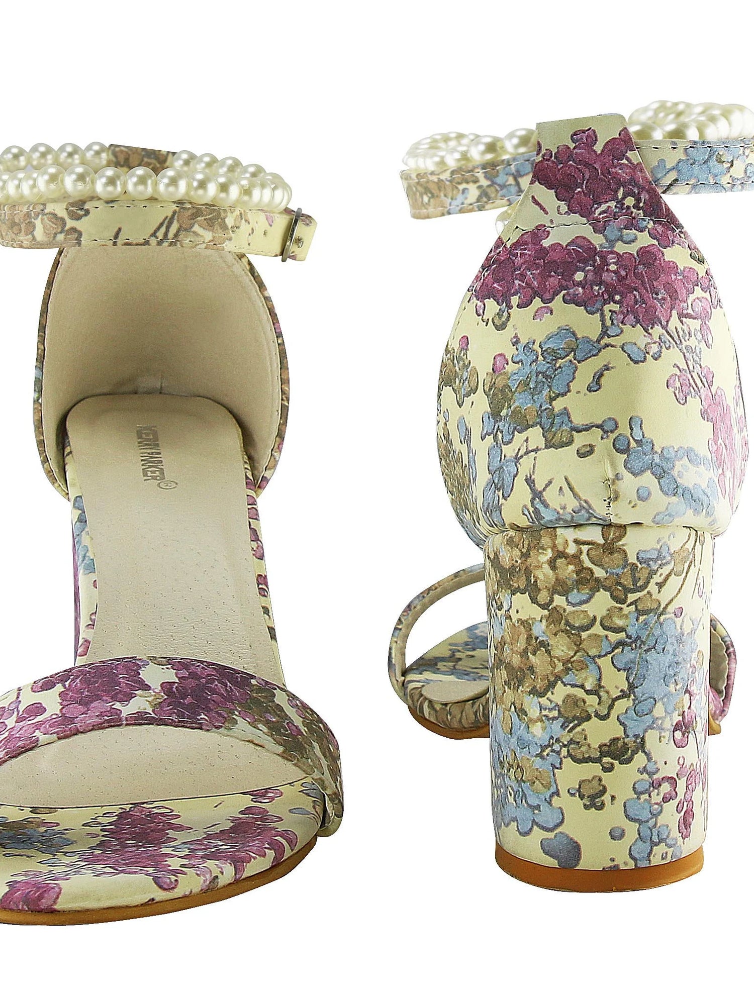 Margarita Flower And Pearl Heels