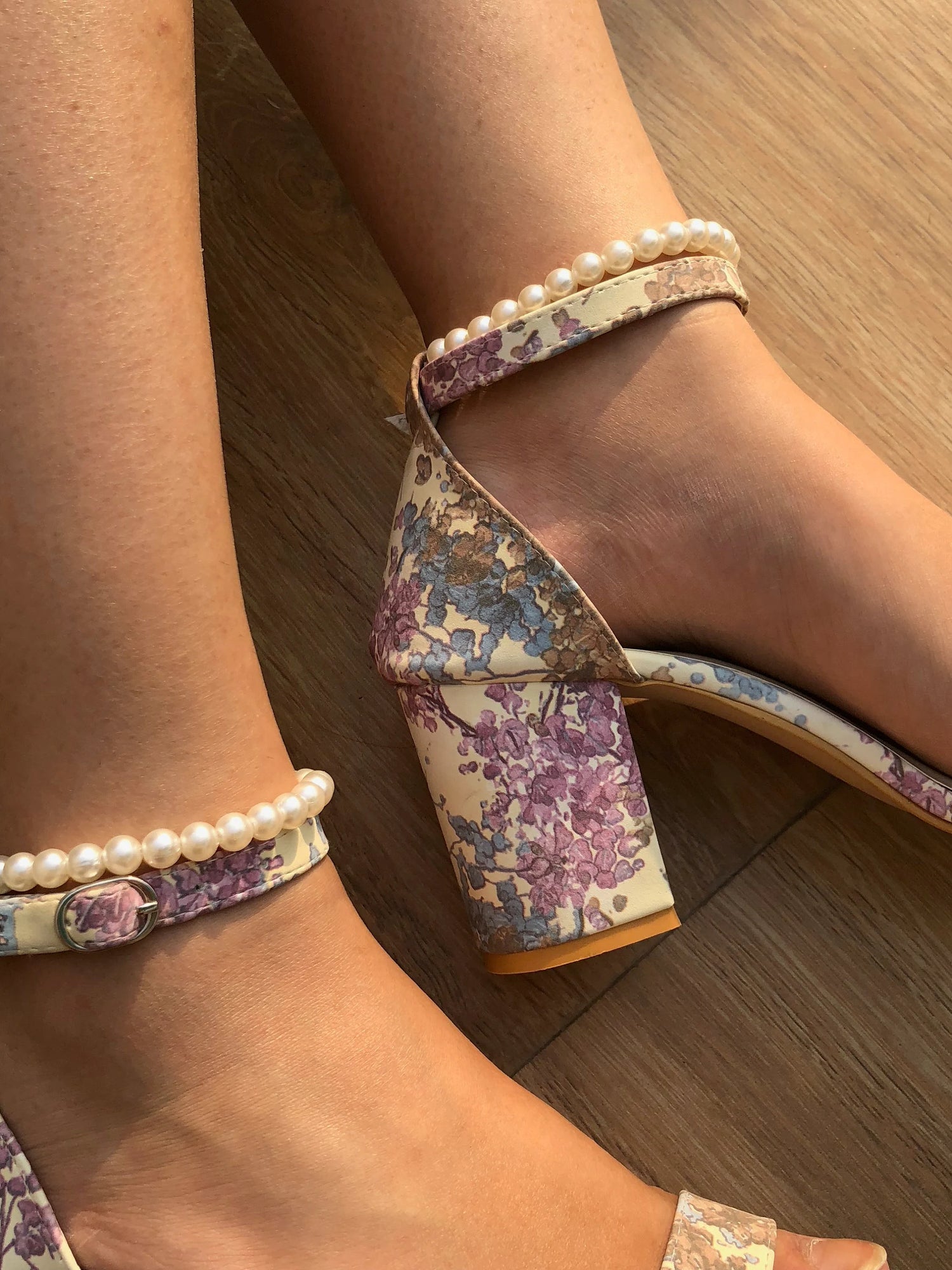 Margarita Flower And Pearl Heels