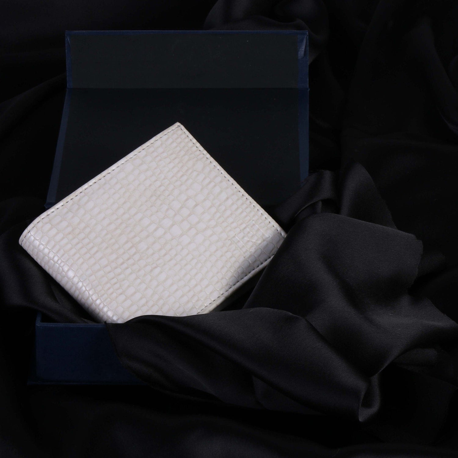 The Croco 'Ivory'