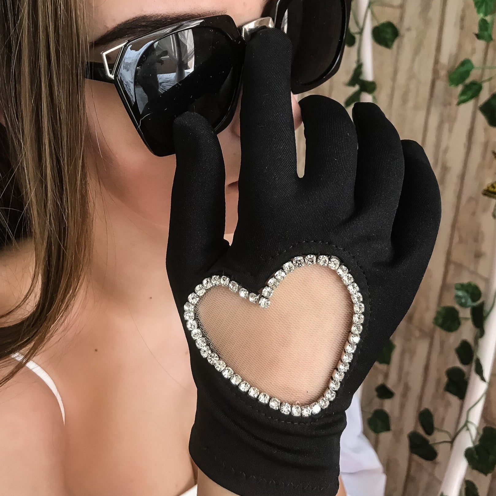 Ace of Hearts Gloves