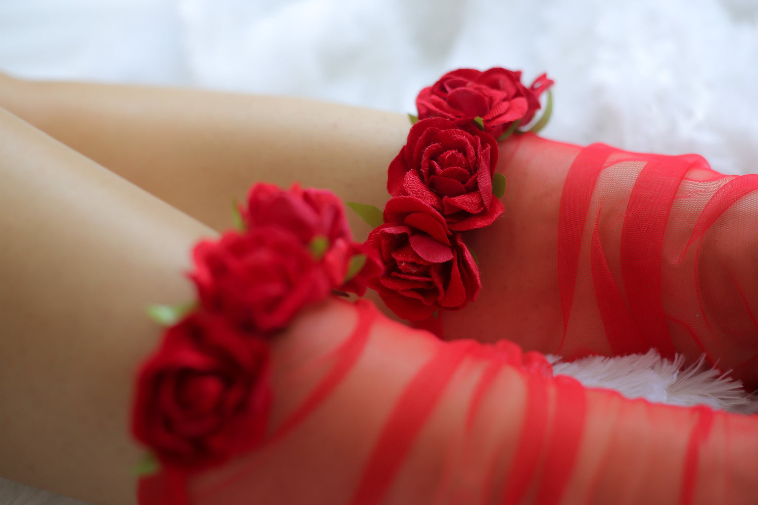 Lush Roses - Scarlet