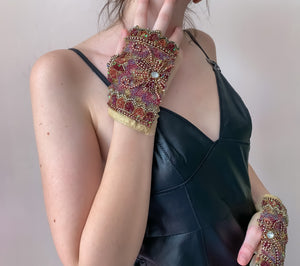 Meraki Tribal Gloves
