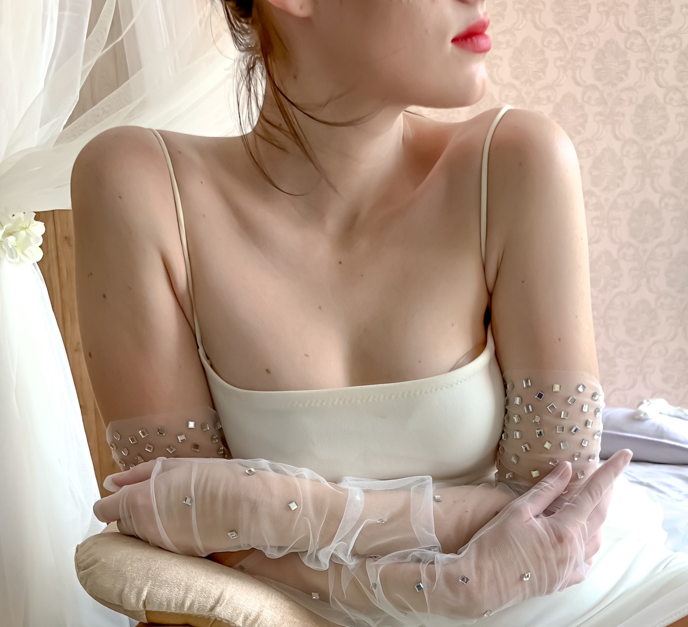 Stardust Tulle Gloves
