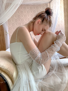 Stardust Tulle Gloves