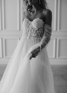 Sheer Ruffled Gloves