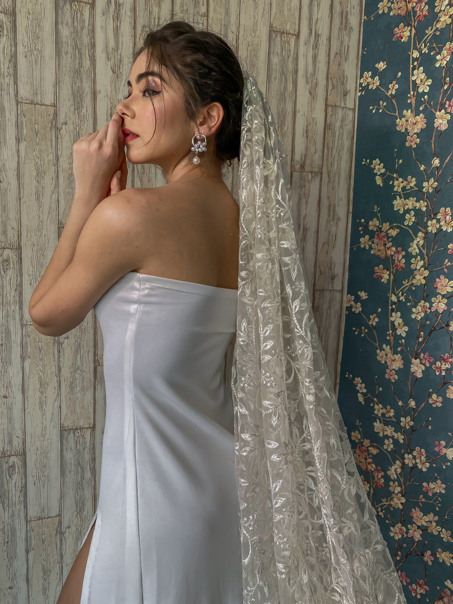 The British Rose Bridal Veil