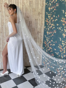 Spring Bloom Floral Veil