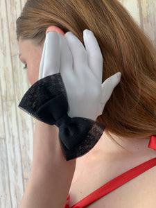 Bella Bow Gloves