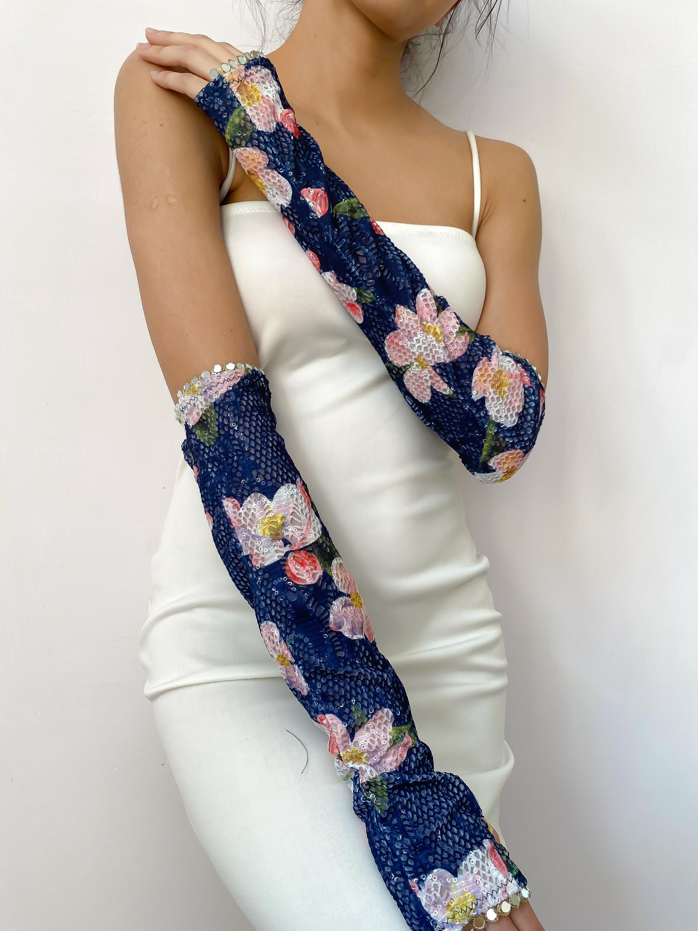 Water Lilly Gloves