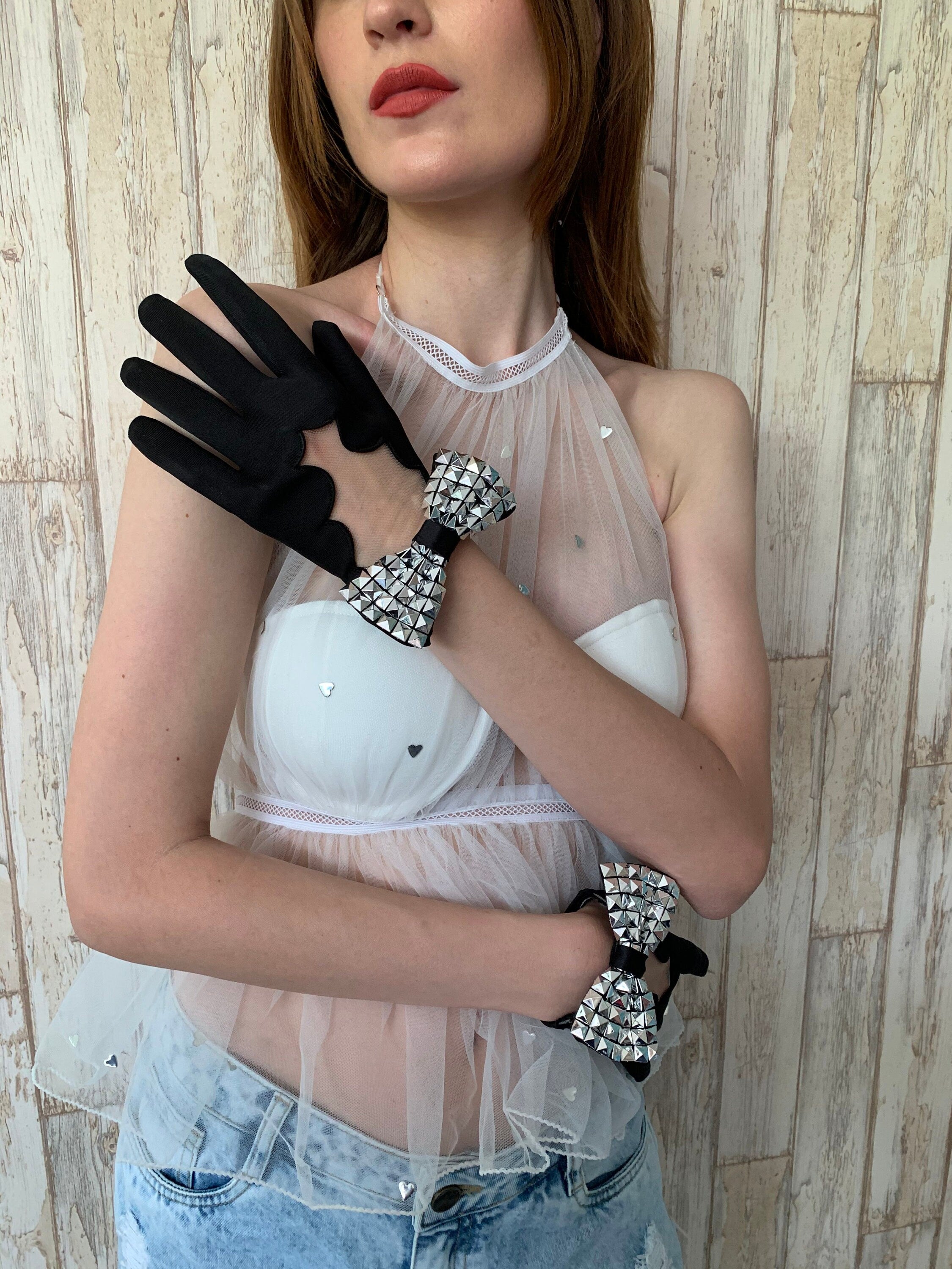 Kourtney Bow Gloves