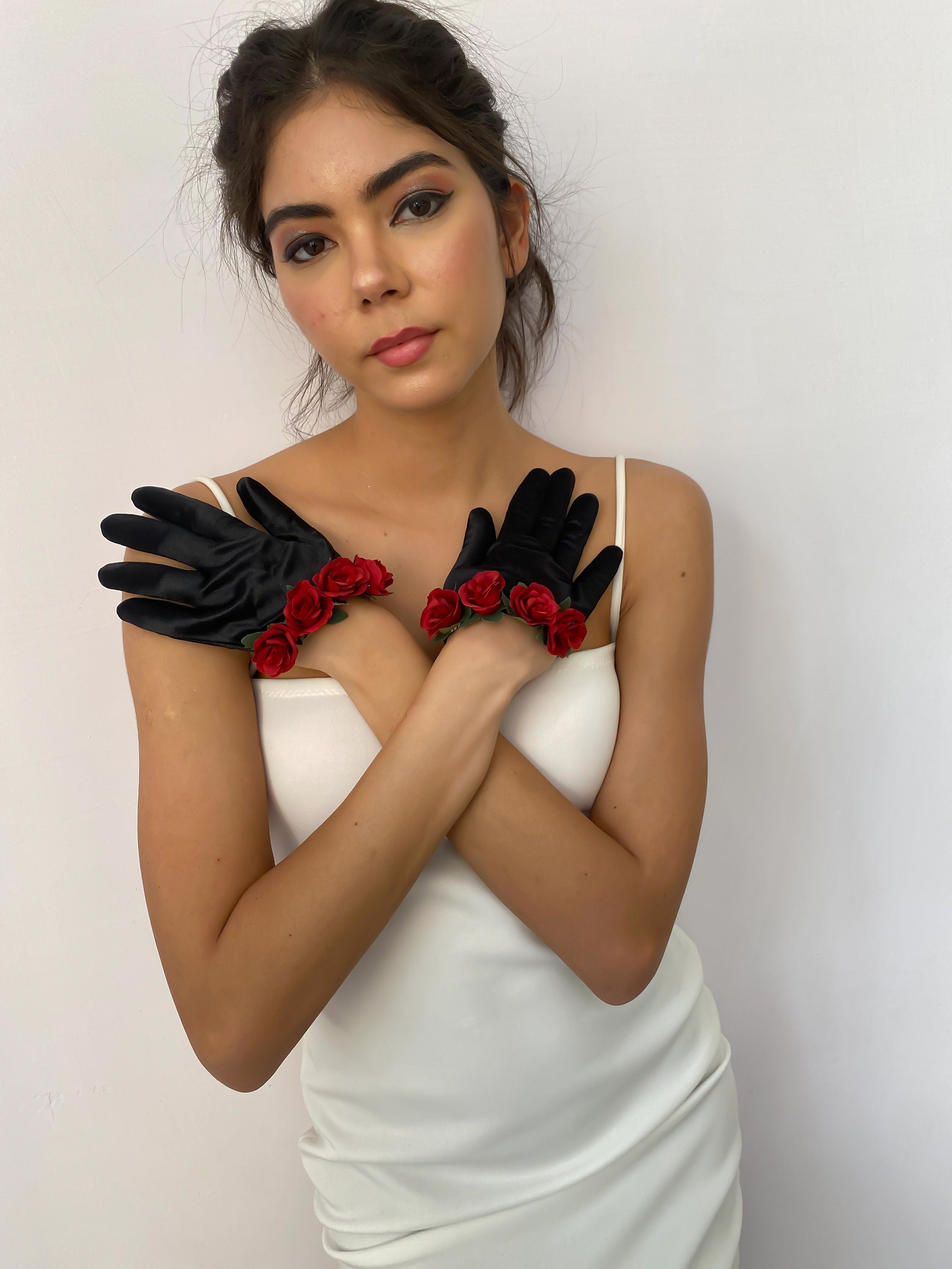 Silk and Roses Bracelet Gloves