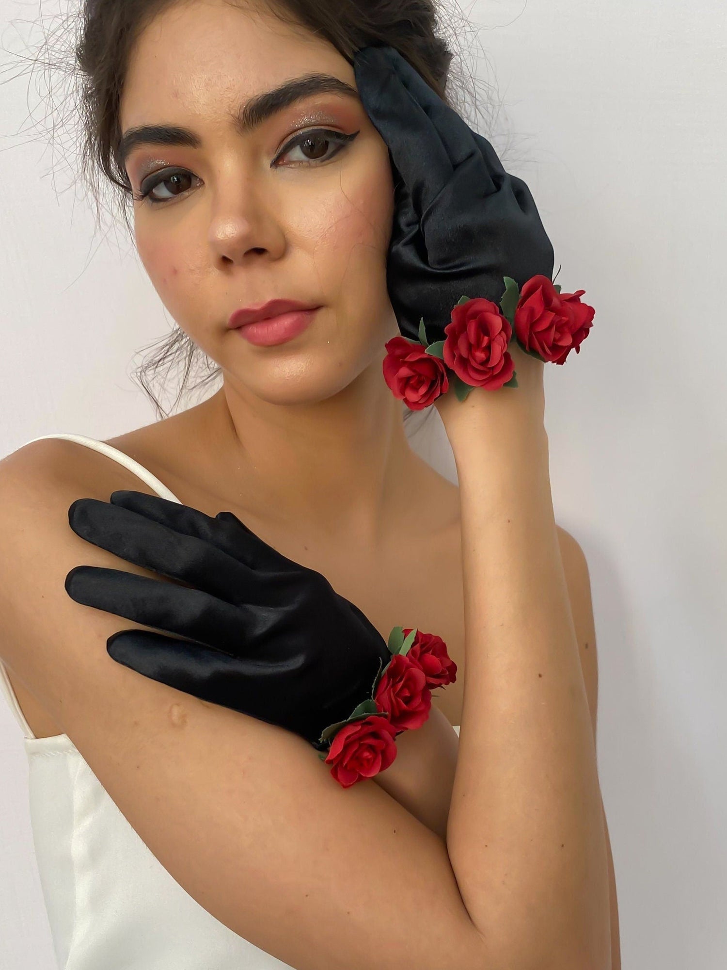 The Silk and Roses - Rouge