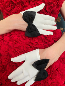 Bella Bow Gloves