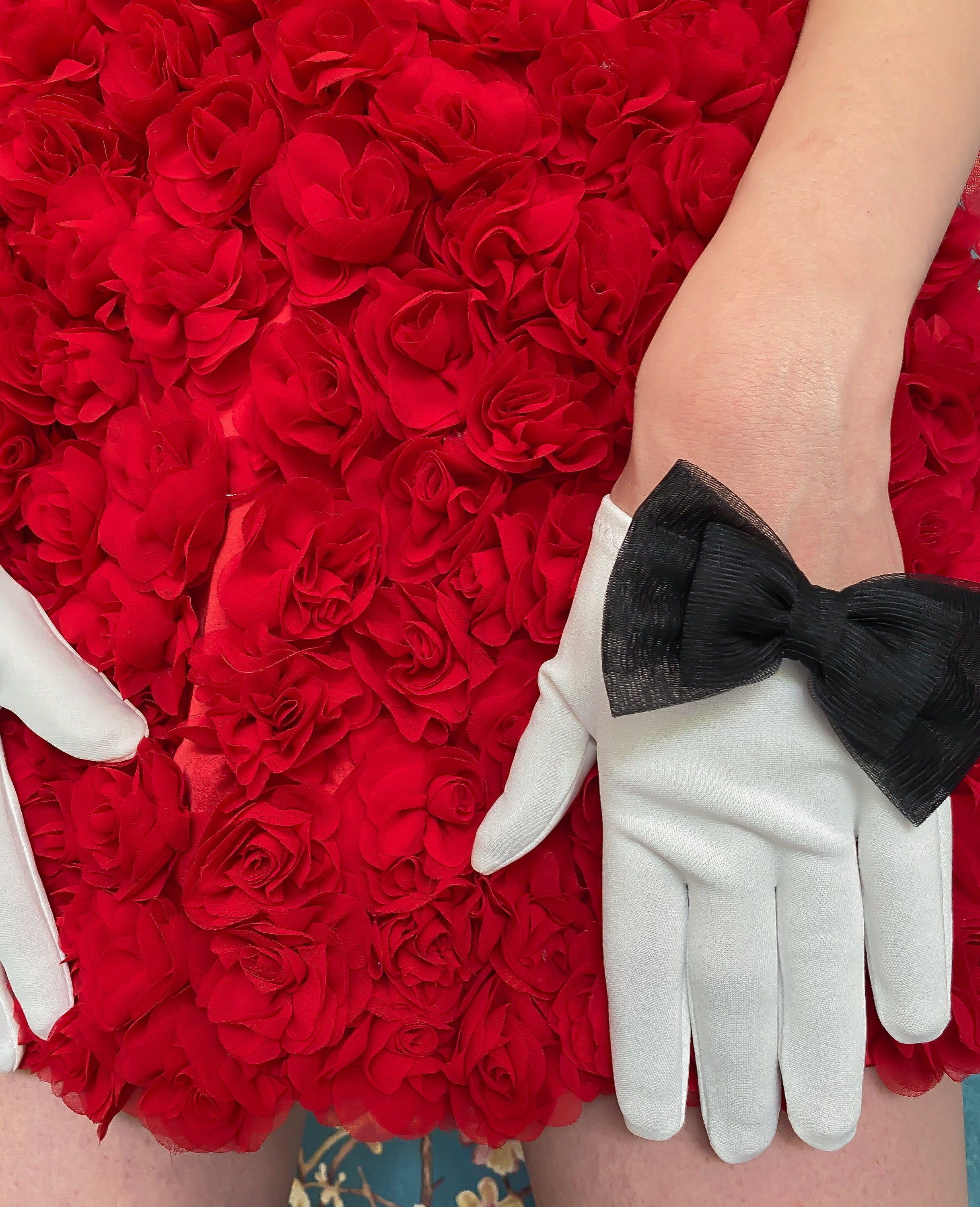 Bella Bow Gloves